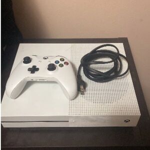 One S Console with White Controller